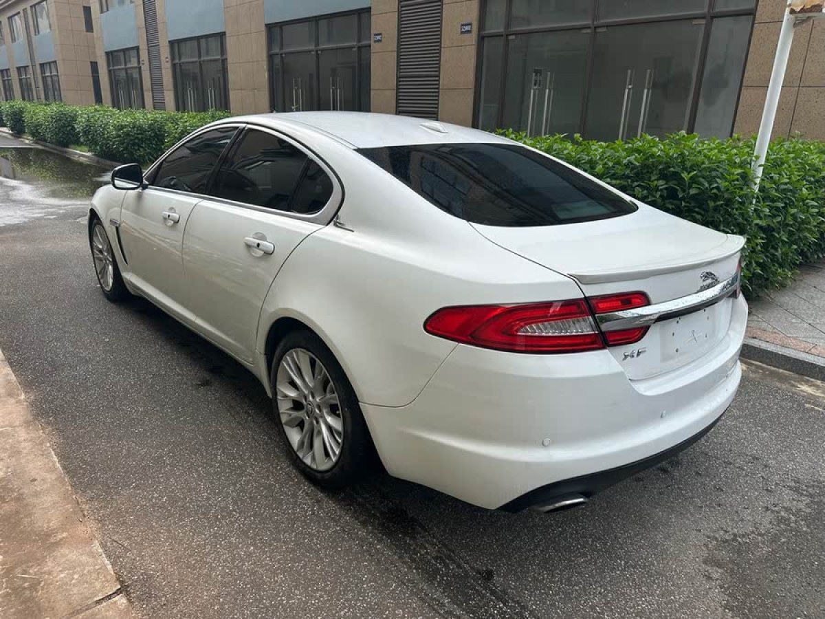 捷豹 XF  2009款 XF 3.0L V6豪華版圖片