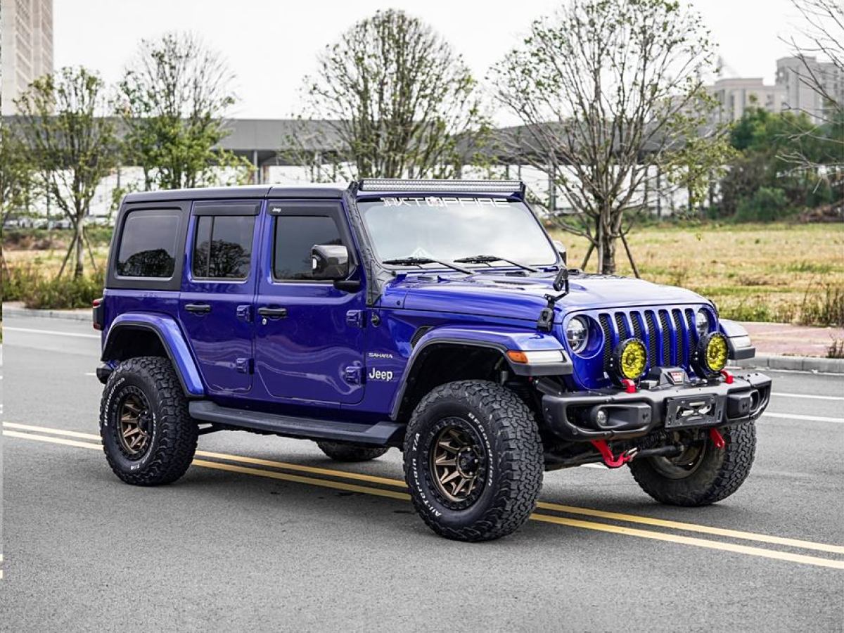 Jeep 牧馬人  2018款 2.0T Sahara 四門版圖片