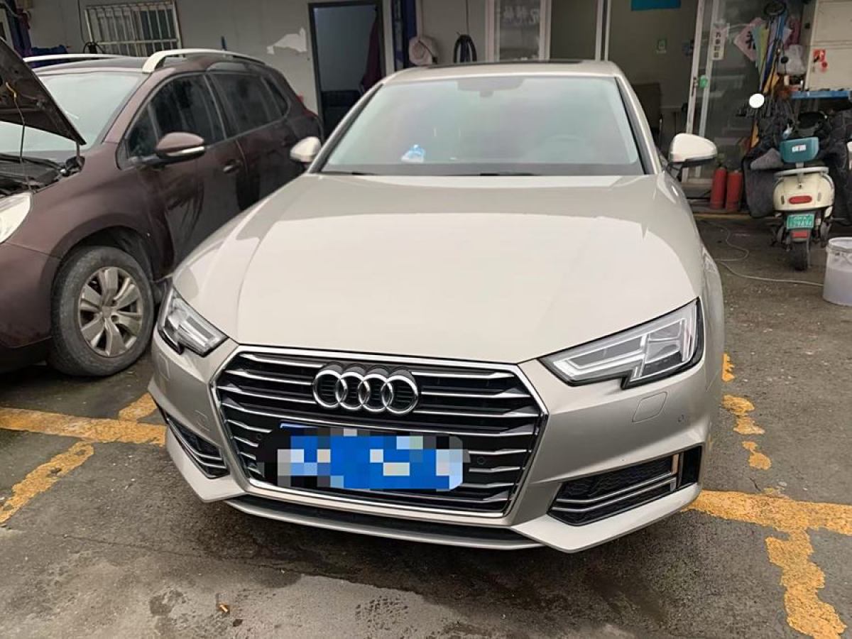 奧迪 奧迪A4L  2019款 40 TFSI 進(jìn)取型 國(guó)VI圖片