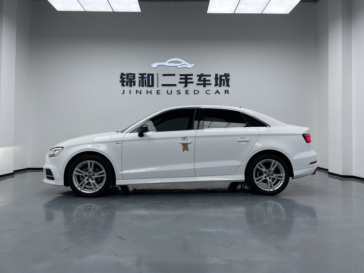 奧迪 奧迪A3  2019款 Limousine 35 TFSI 時(shí)尚型 國(guó)V圖片