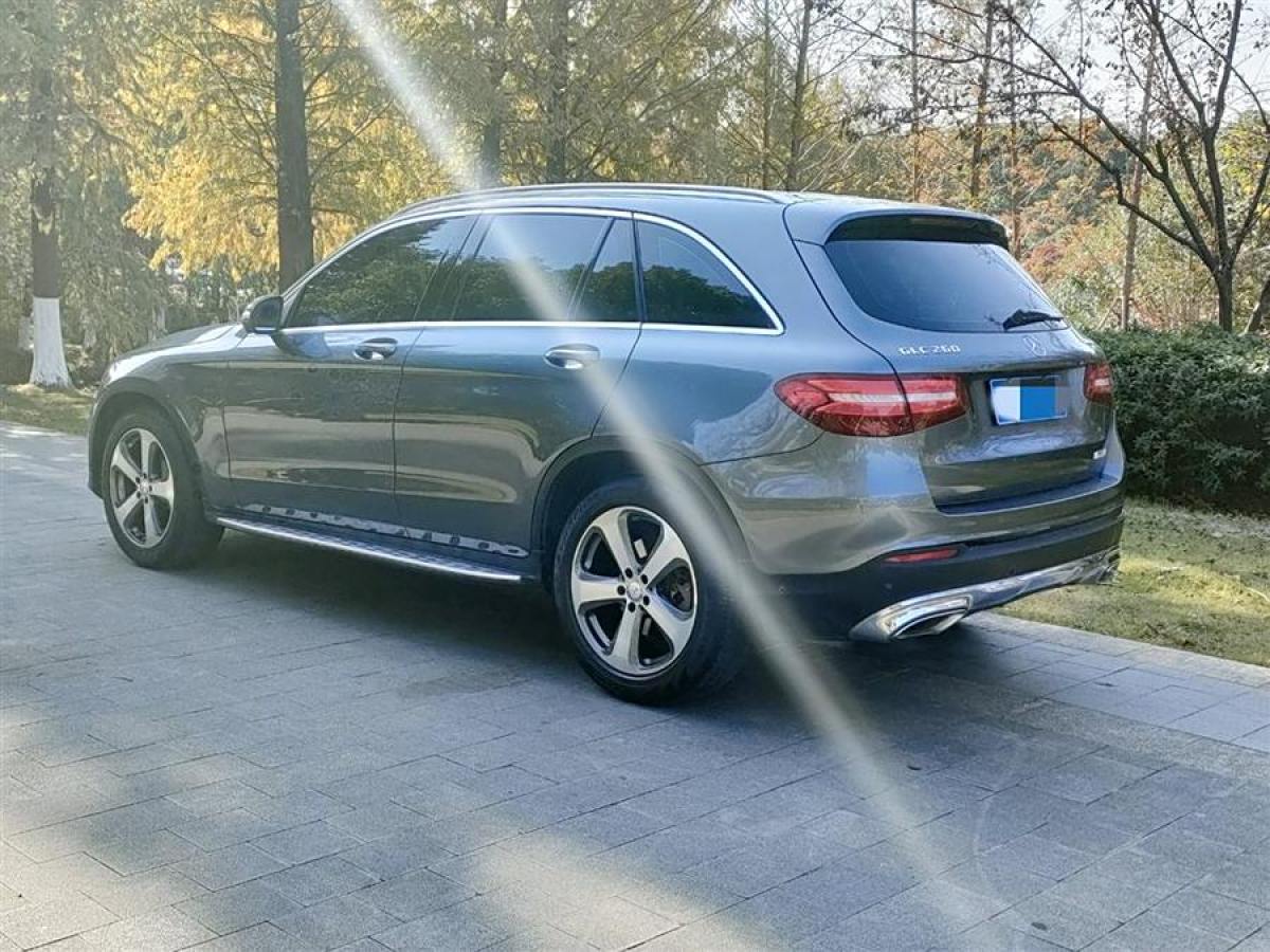 奔馳 奔馳GLC  2016款 GLC 260 4MATIC 豪華型圖片