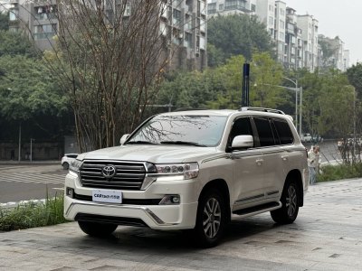 2017年3月 丰田 兰德酷路泽(进口) 4.0L V6 中东低配版图片