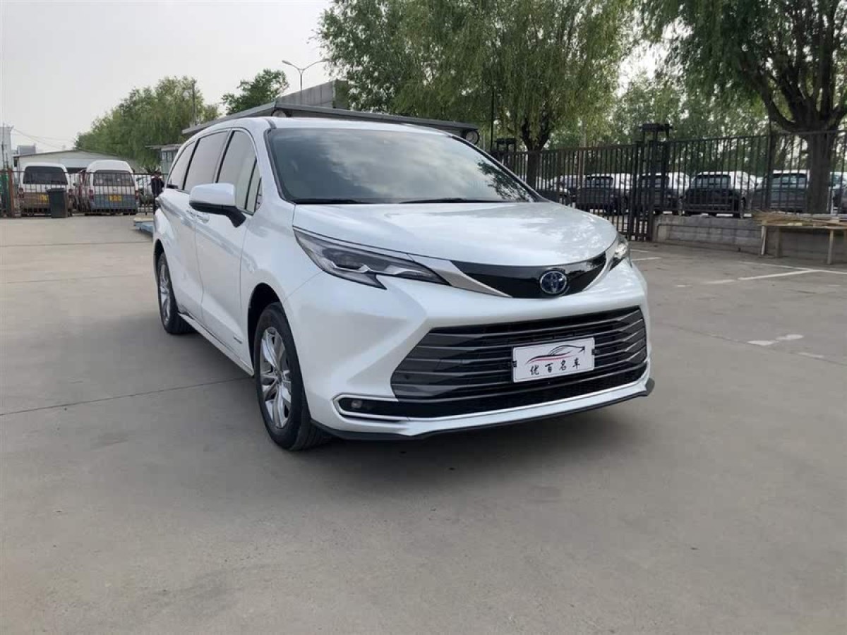 豐田 賽那SIENNA  2023款 2.5L混動 豪華版圖片