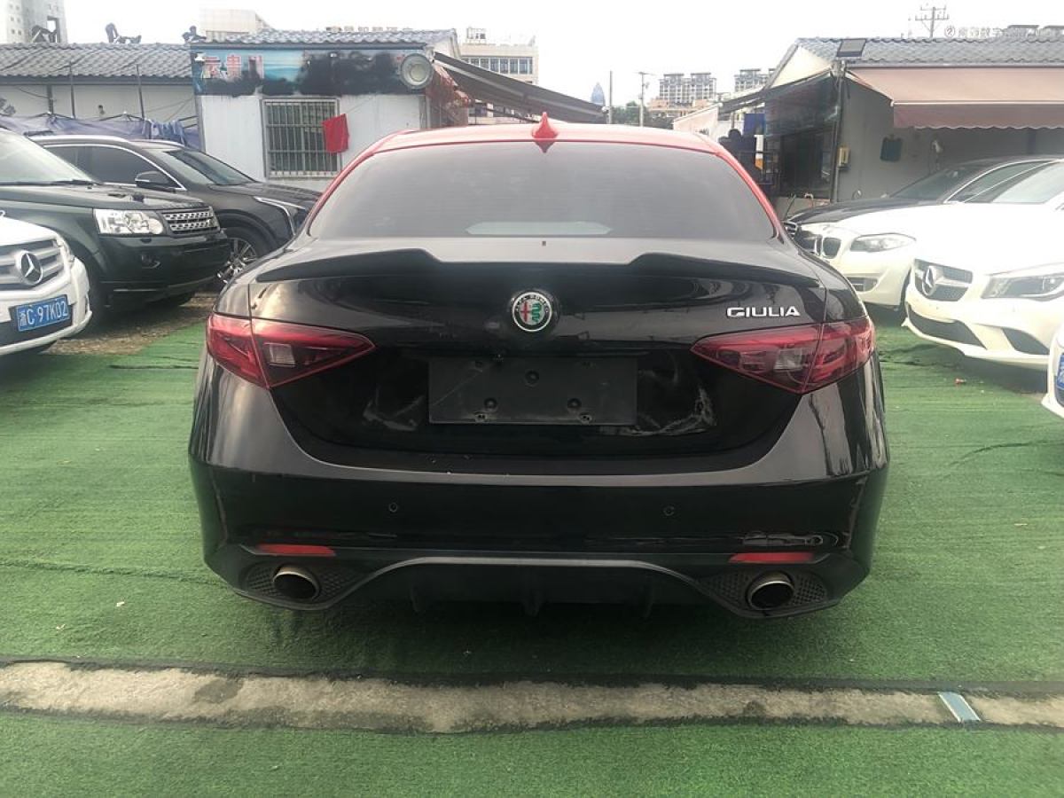 2018年6月阿爾法·羅密歐 Giulia  2017款 2.0T 200HP 精英版