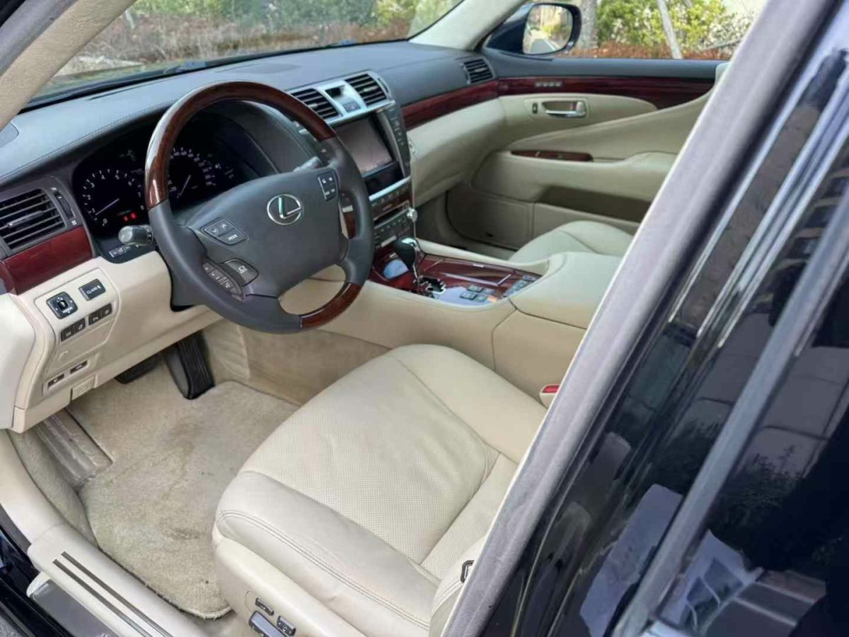 雷克薩斯 LS  2010款 LS460L 4.6 加長版圖片