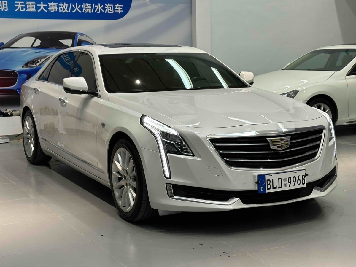 凱迪拉克 CT6  2017款 28T 領(lǐng)先型圖片