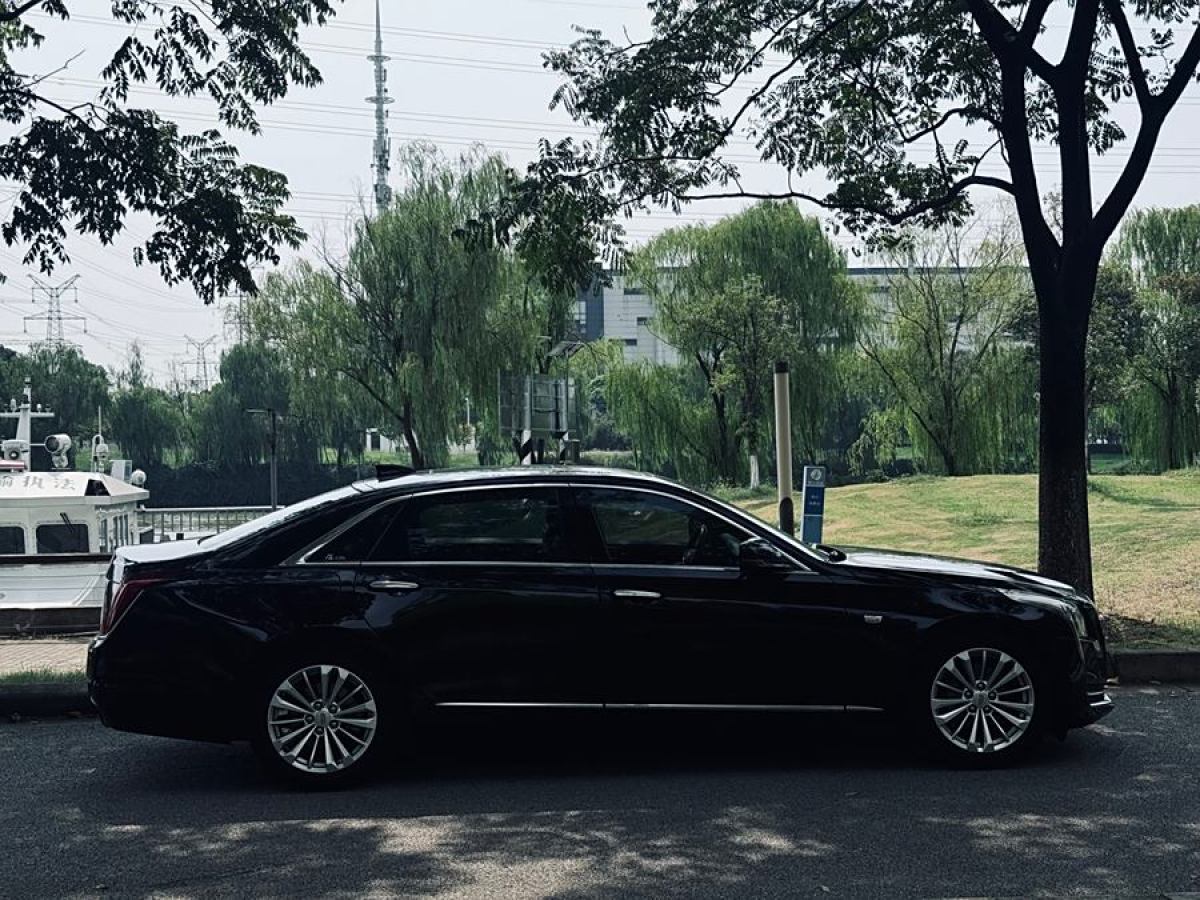 凱迪拉克 CT6  2017款 28T 精英型圖片