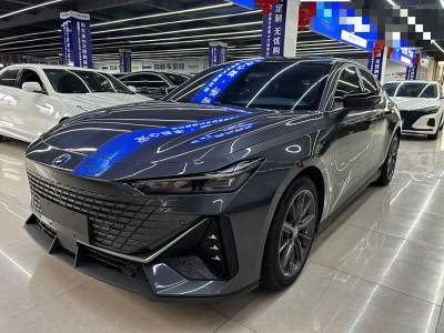 2022年1月 長(zhǎng)安 長(zhǎng)安UNI-V 1.5T 卓越型圖片