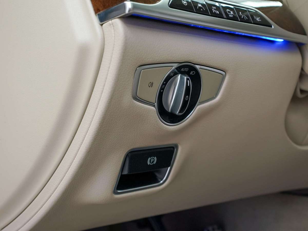 2016年6月奔驰 奔驰S级AMG  2015款 AMG S 63 L 4MATIC