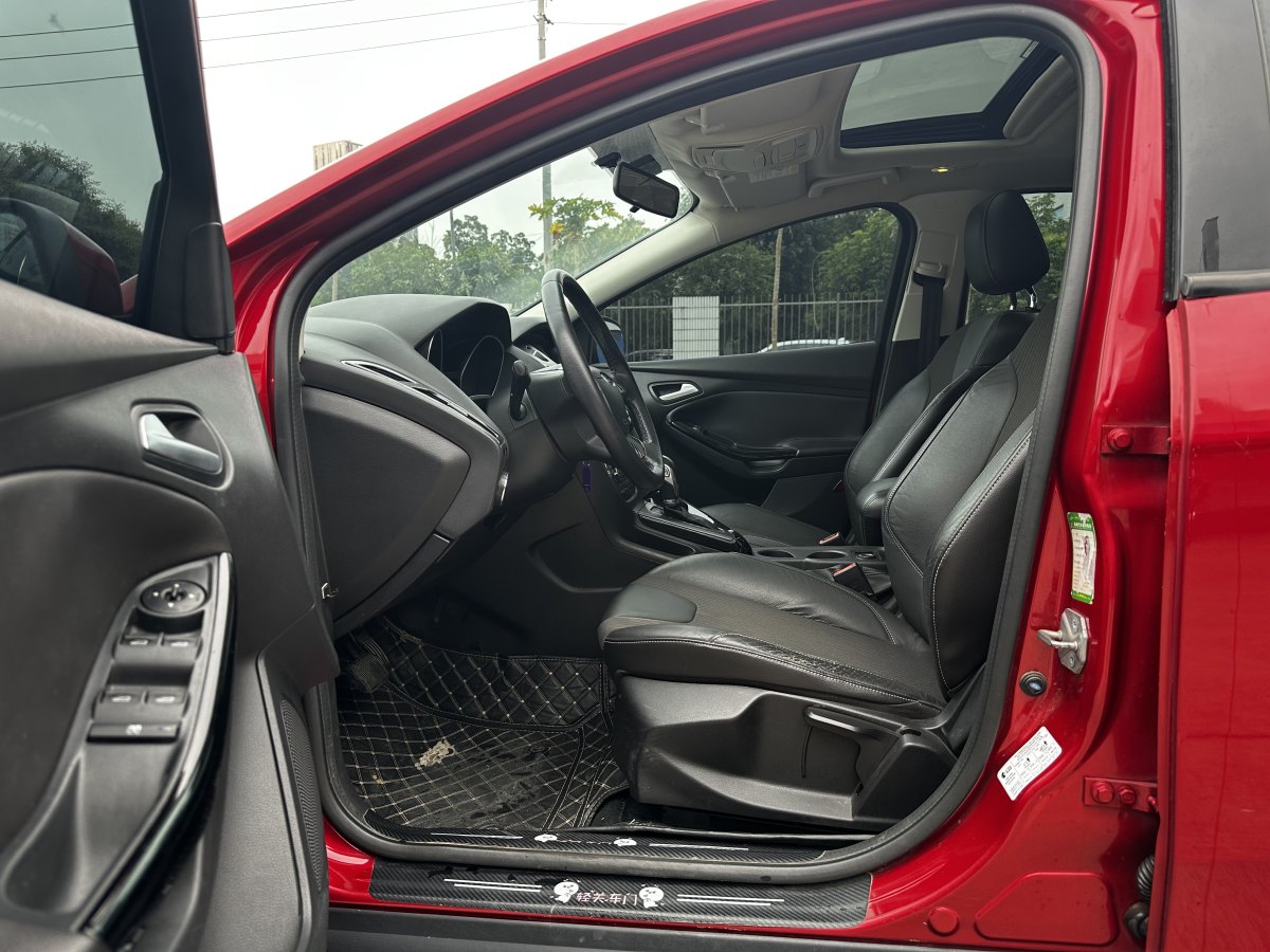 福特 福克斯  2012款 三廂 1.6L 自動舒適型圖片
