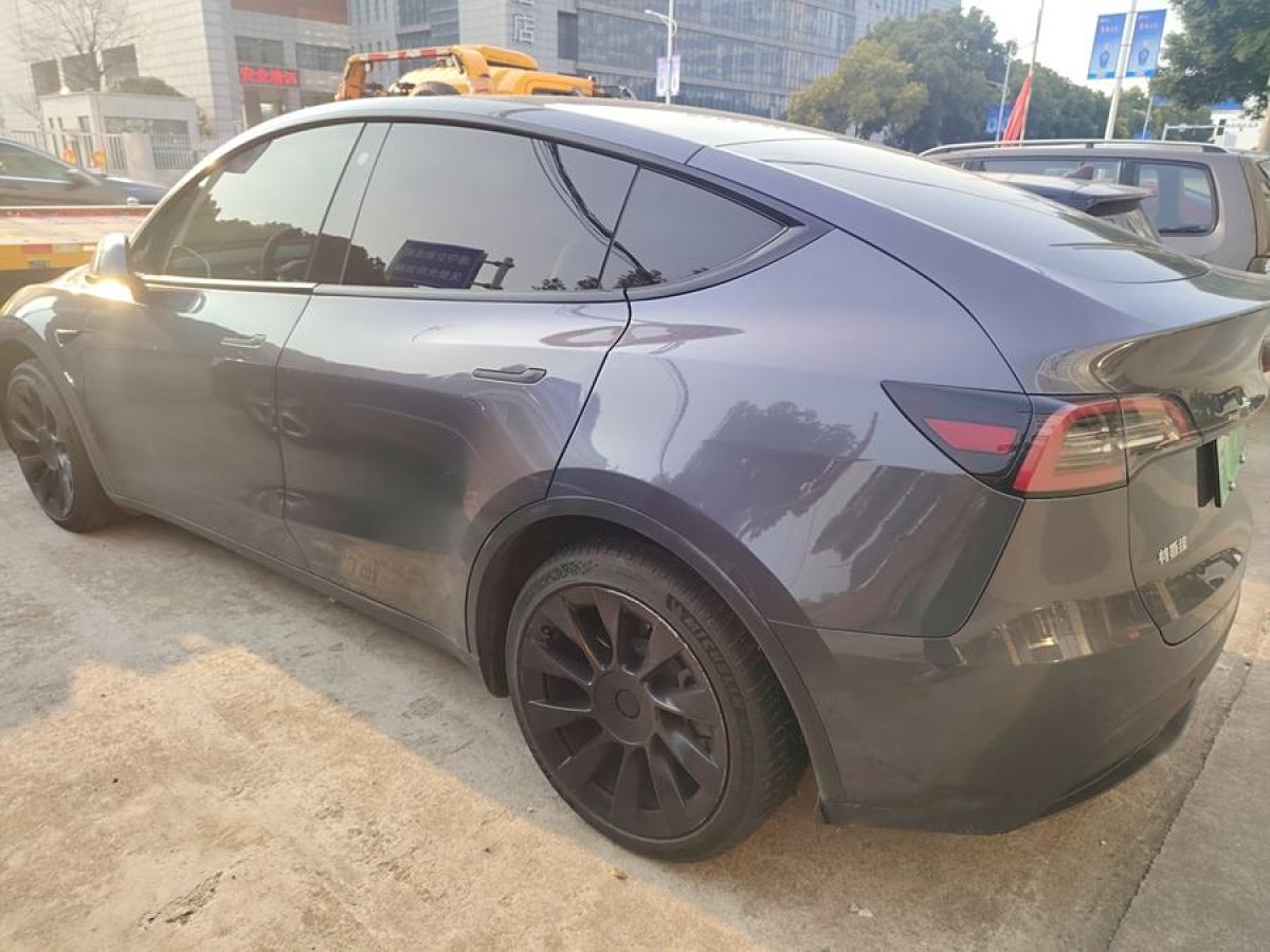 特斯拉 Model Y  2021款 改款 長(zhǎng)續(xù)航全輪驅(qū)動(dòng)版圖片