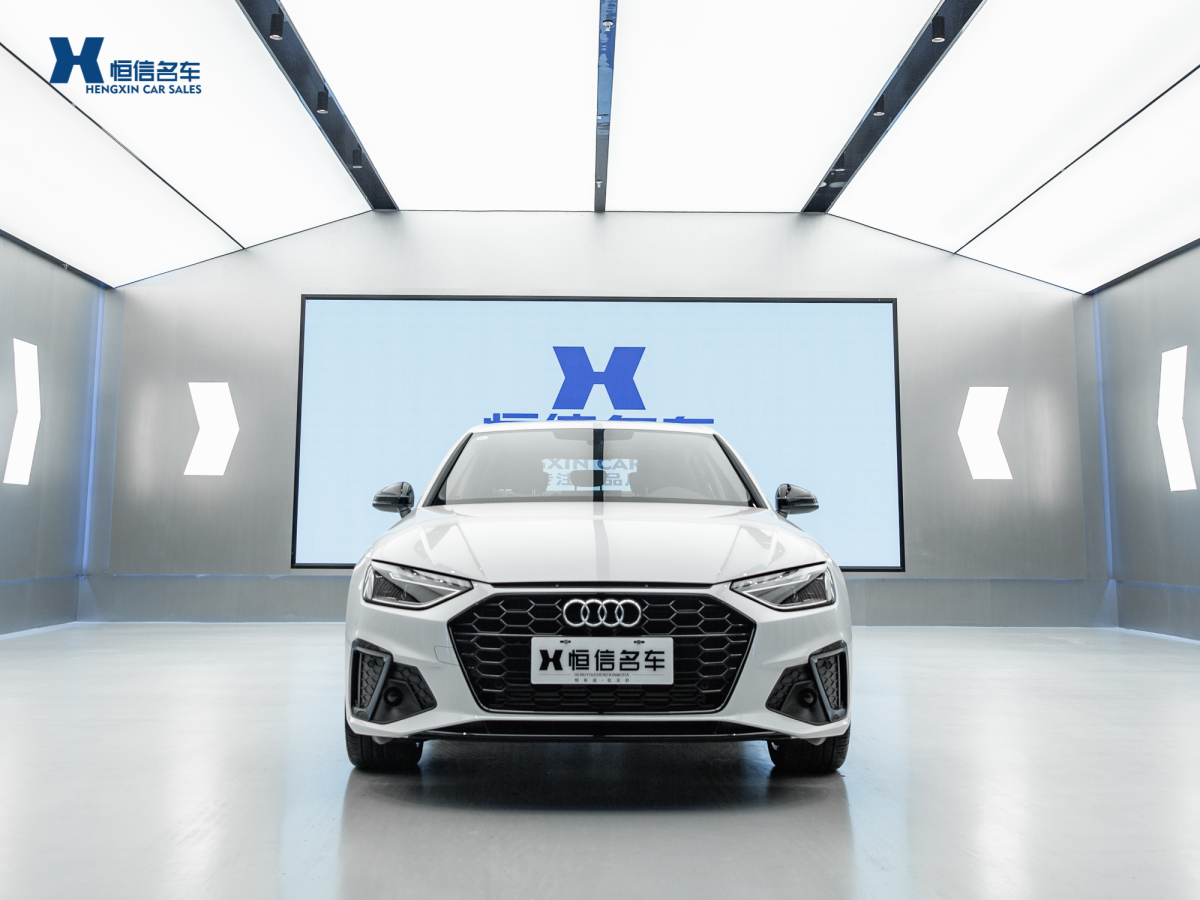 奧迪 奧迪A4L  2022款 40 TFSI 豪華動感型圖片