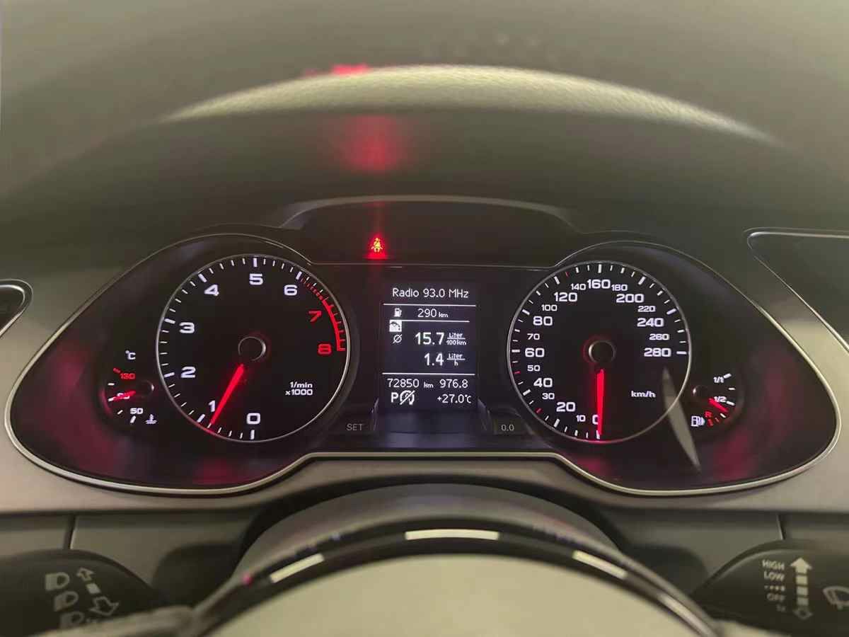 奧迪 奧迪A4L  2015款 A4L 1.8TFSI 30TFSI 舒適型圖片