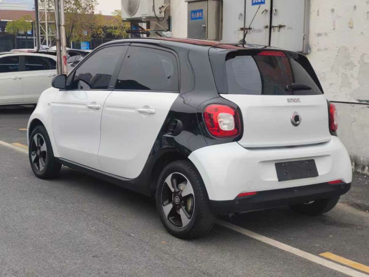 smart forfour 圖片