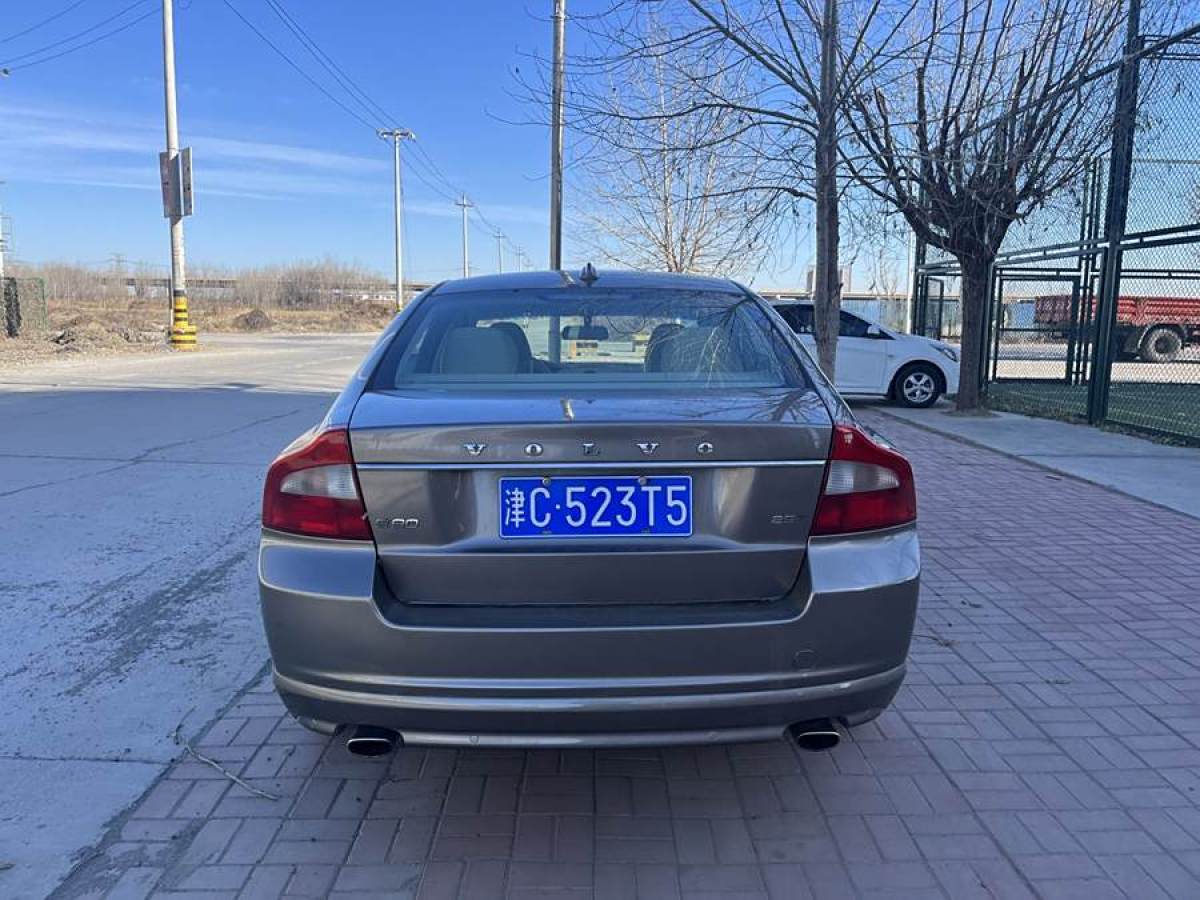 沃爾沃 S80L  2010款 2.5T 智尊版圖片