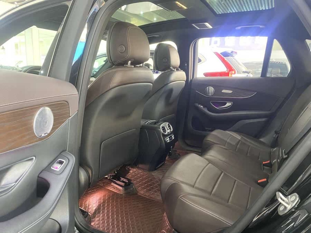 奔馳 奔馳GLC  2025款 改款 GLC 260 L 4MATIC 豪華型圖片