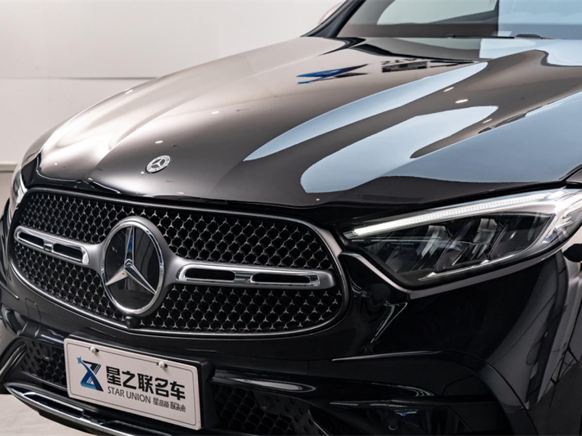 奔馳 奔馳GLC  2023款 改款 GLC 300 L 4MATIC 動感型 5座圖片