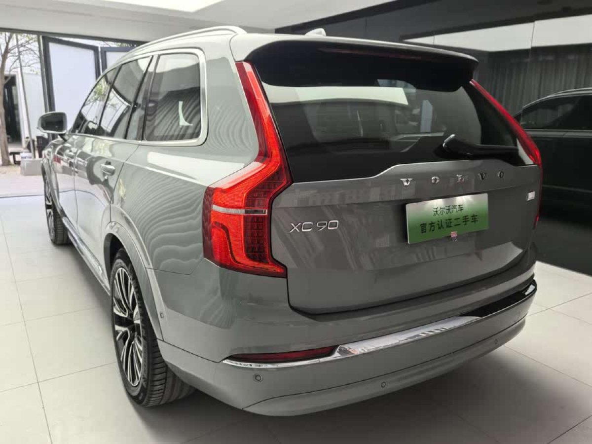 沃爾沃 XC90新能源  2022款 改款 E驅混動 T8 智尊豪華版 7座圖片