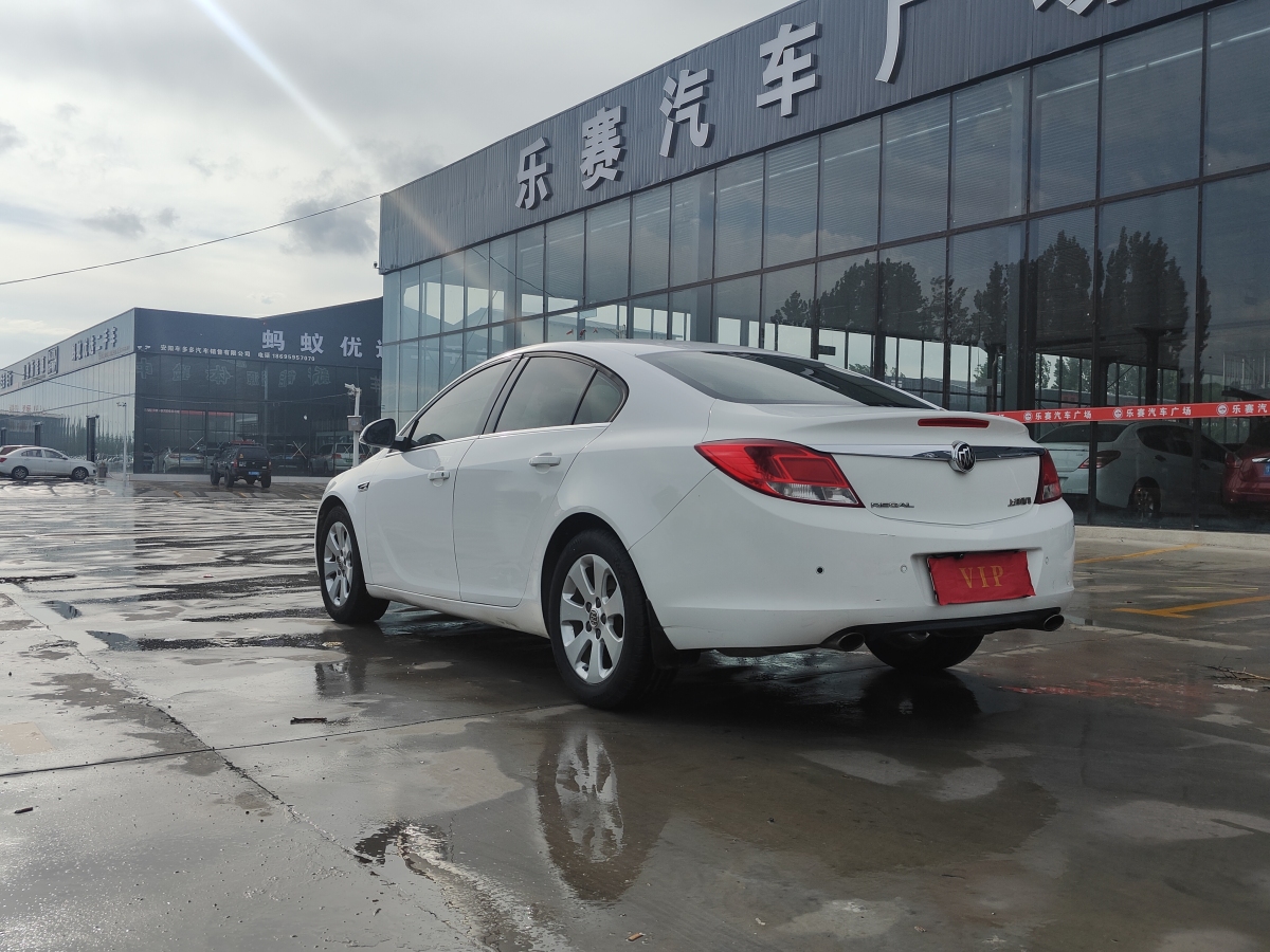 別克 君威  2011款 2.0L 舒適版圖片