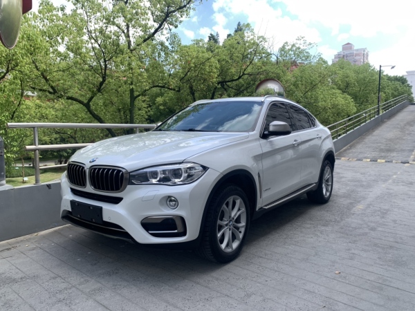 宝马 宝马X6  2018款 xDrive28i