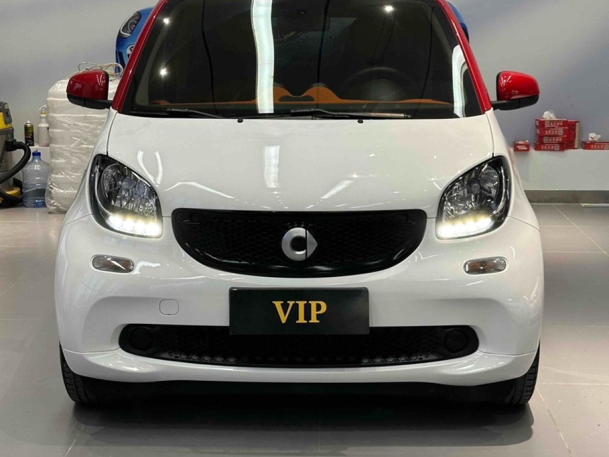 smart fortwo  2015款 1.0L 52千瓦硬頂激情版圖片