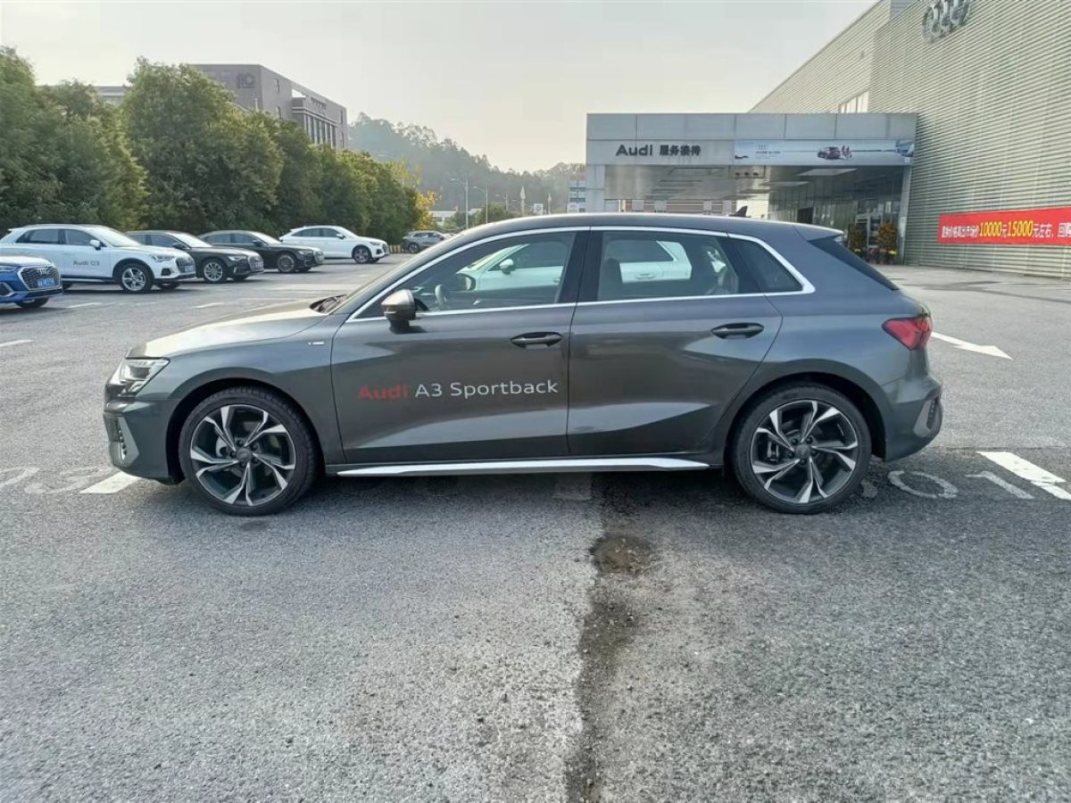 奧迪 奧迪a3 2021款 sportback 35 tfsi 豪華運動型圖片