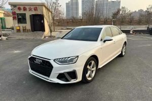 奧迪A4 奧迪 Avant 先鋒派 40 TFSI 時(shí)尚動(dòng)感型