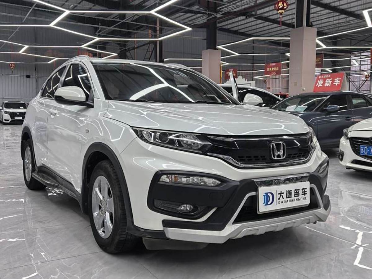 本田 XR-V  2015款 1.5L LXi CVT經(jīng)典版圖片