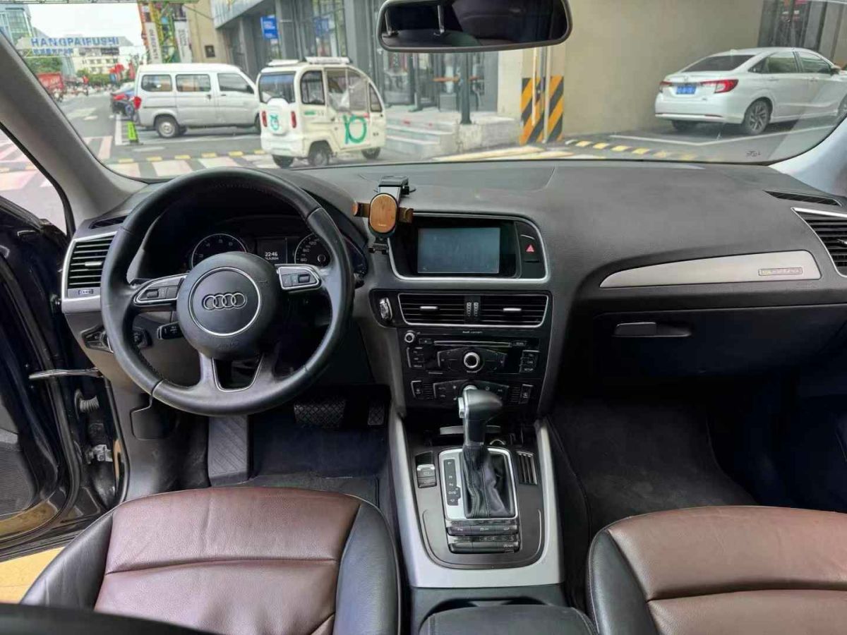 奧迪 奧迪Q5  2017款 Q5 2.0T FSI Premium Plus 美規(guī)版圖片