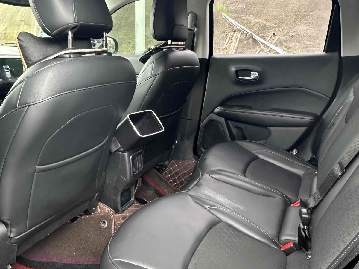 2017年4月Jeep 指南者  2017款 200T 自动舒享版