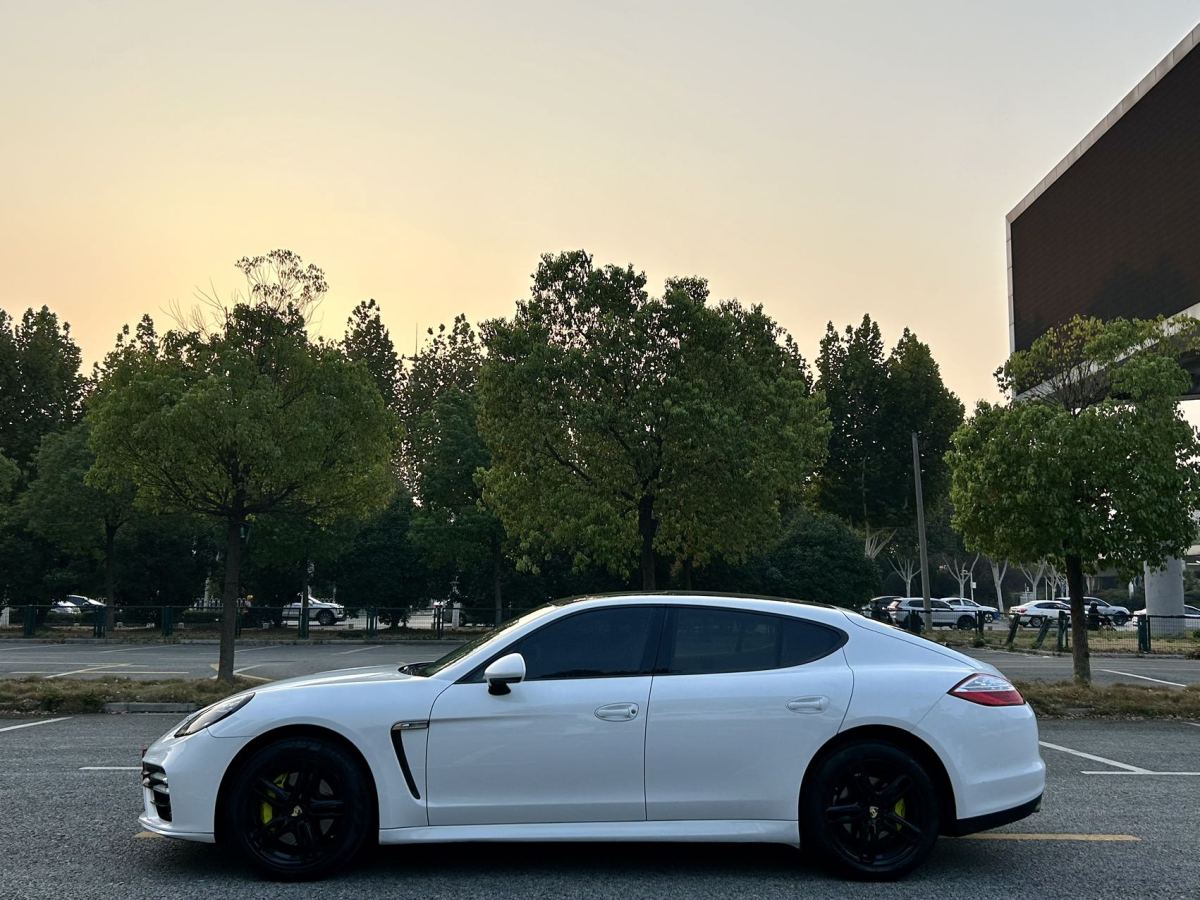 保時(shí)捷 Panamera  2010款 Panamera 3.6L圖片