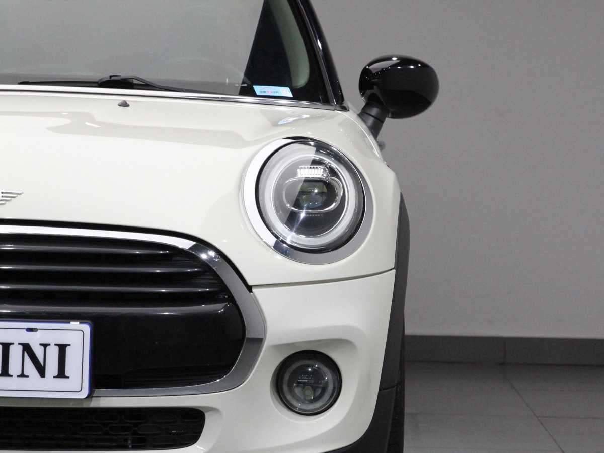 MINI MINI  2019款 1.5T COOPER 經(jīng)典派圖片