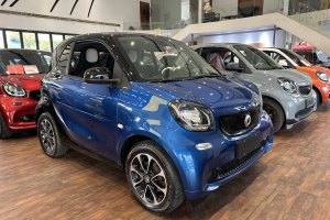 fortwo smart 1.0L 52千瓦硬顶激情版