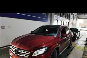 奔馳GLA AMG 奔馳 AMG GLA 45 4MATIC