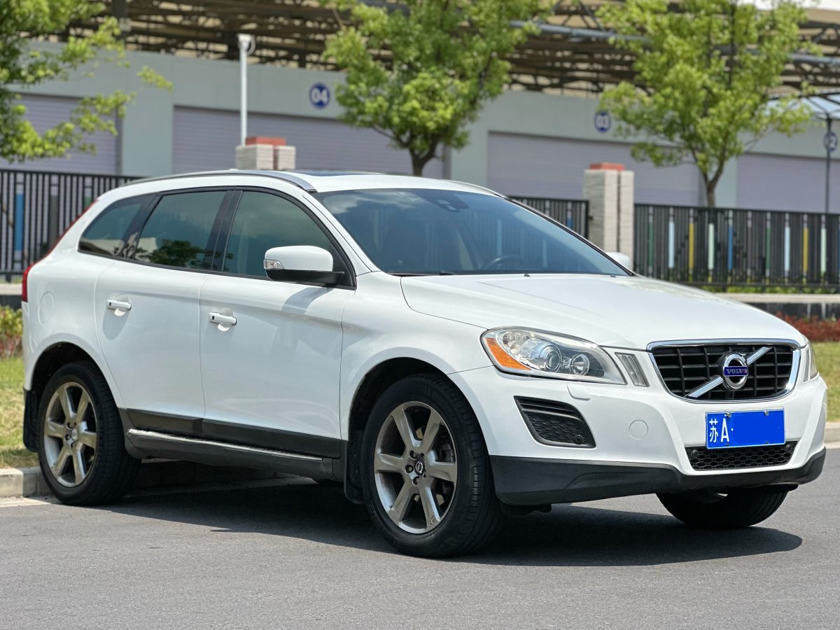 沃爾沃 XC60  2013款 T6 AWD舒適版圖片