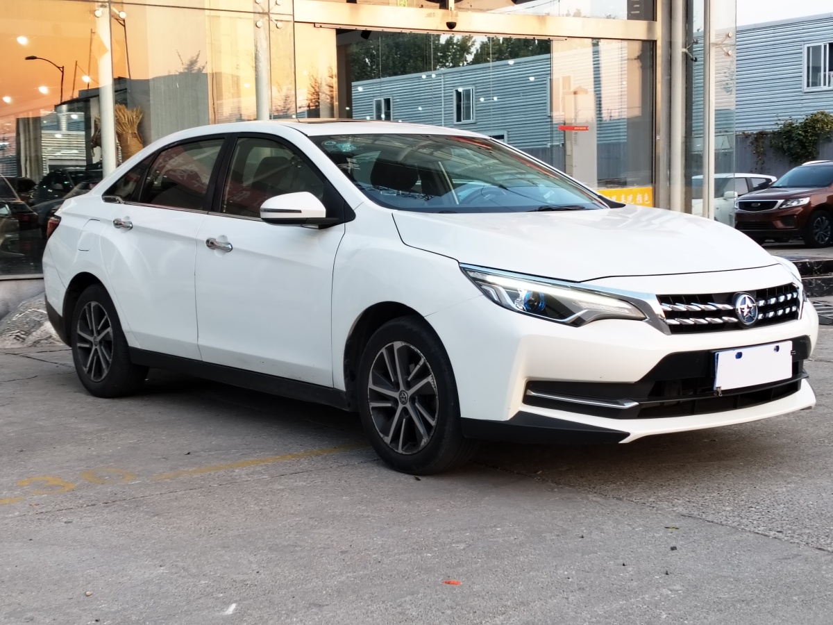 啟辰 D60  2018款 1.6L CVT智聯(lián)精英版圖片