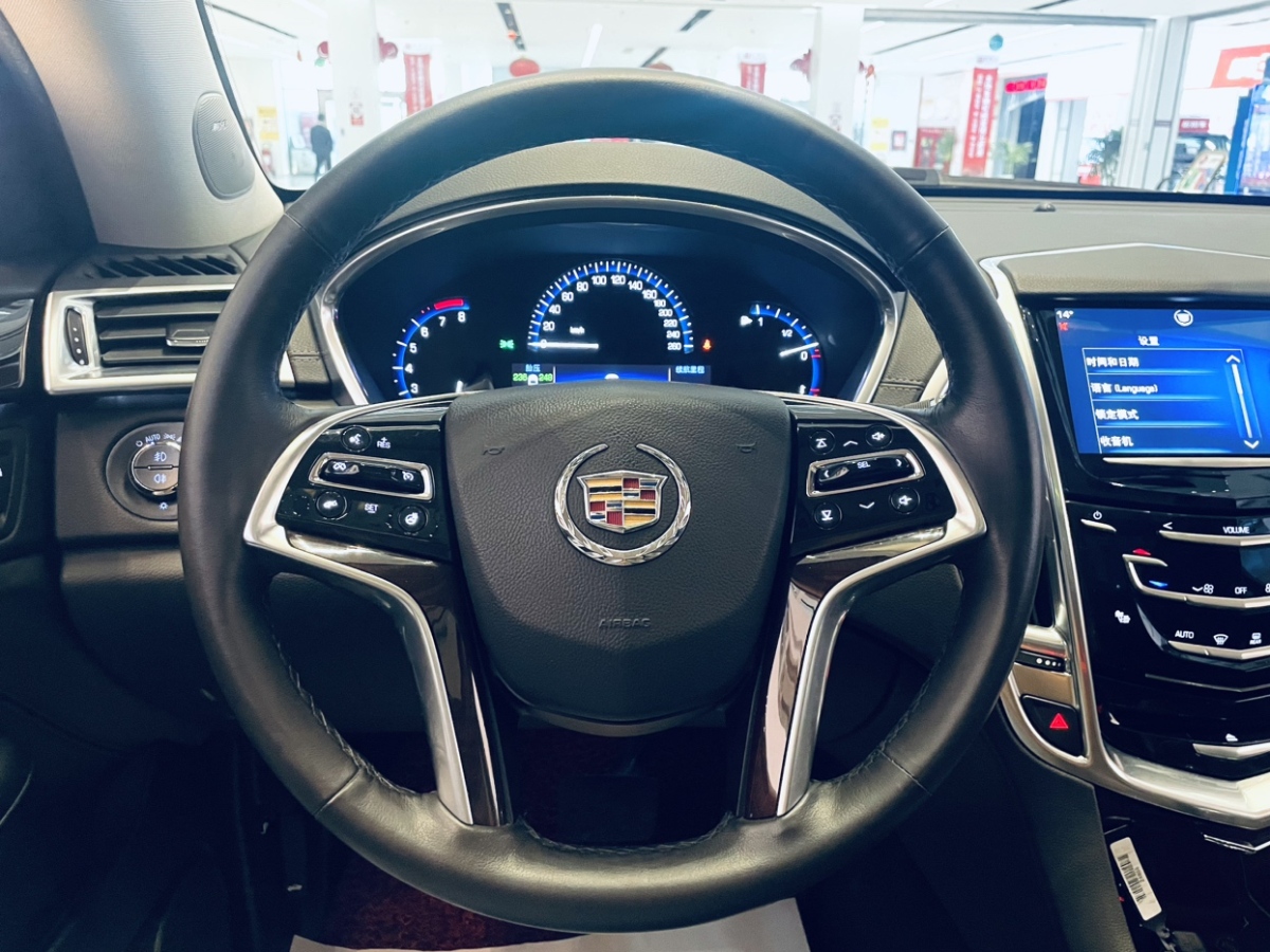 2013年11月凱迪拉克 SRX  2014款 3.0L 豪華型