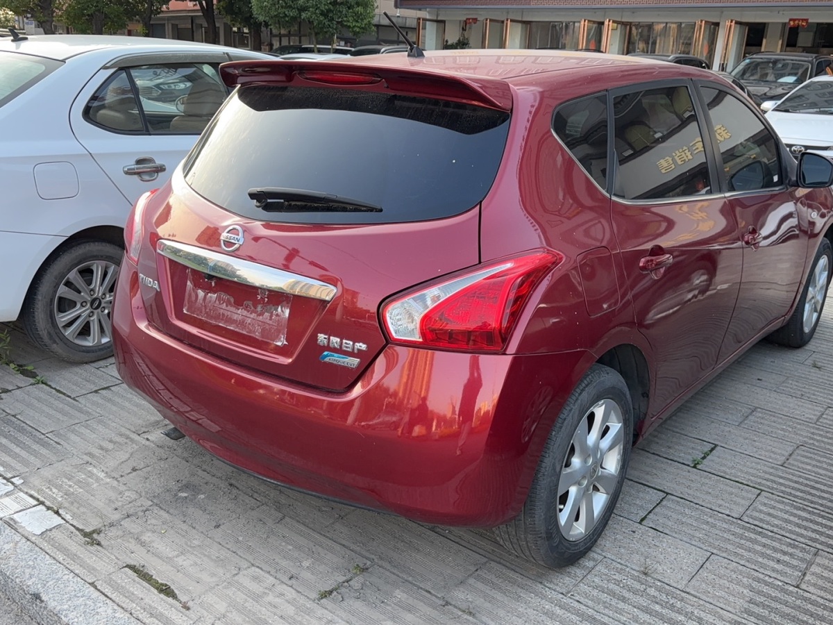 日產(chǎn) 騏達(dá)  2013款 1.6L CVT酷咖版圖片