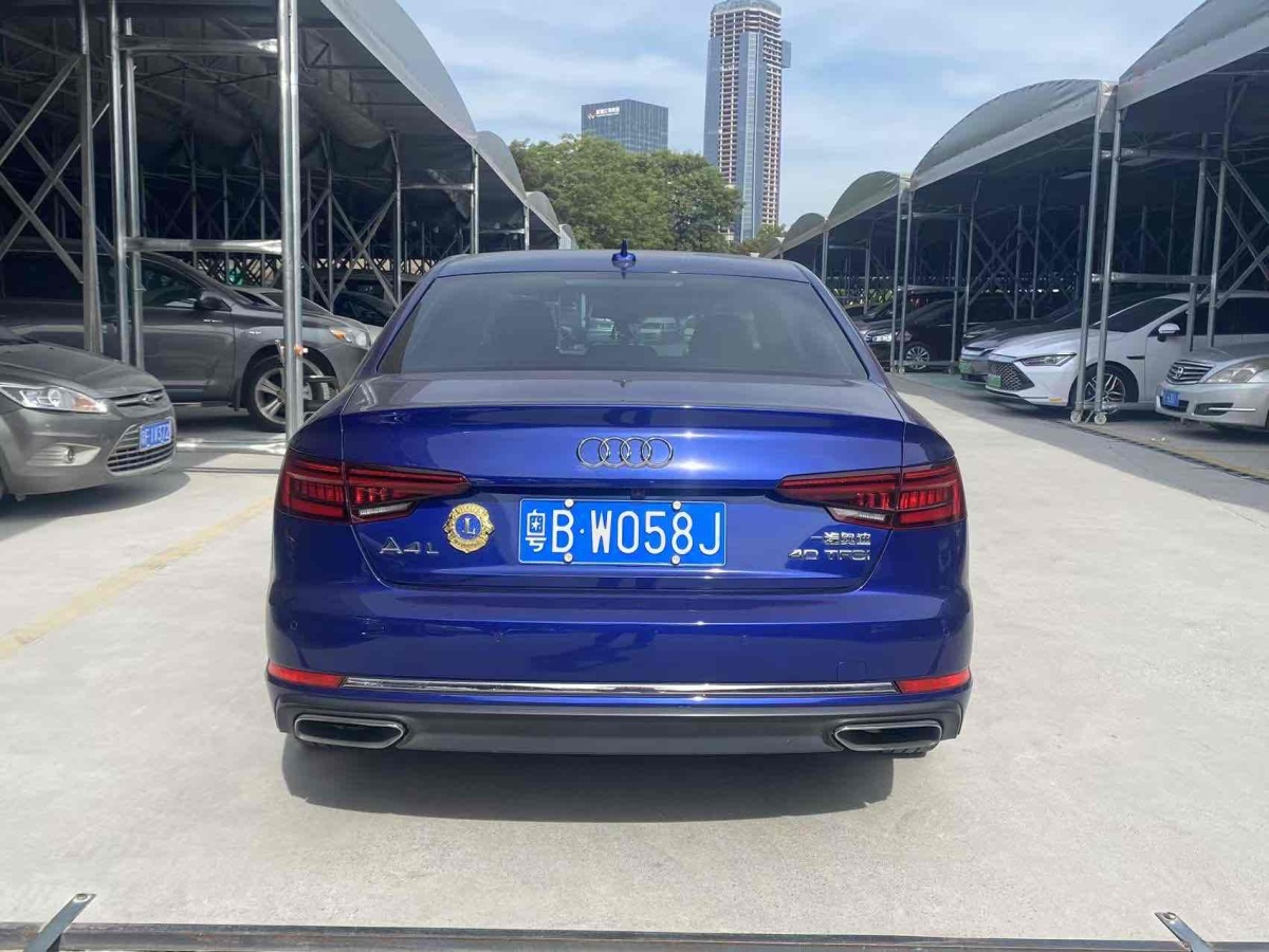 奧迪 奧迪A4L  2019款 40 TFSI 時(shí)尚型 國(guó)VI圖片