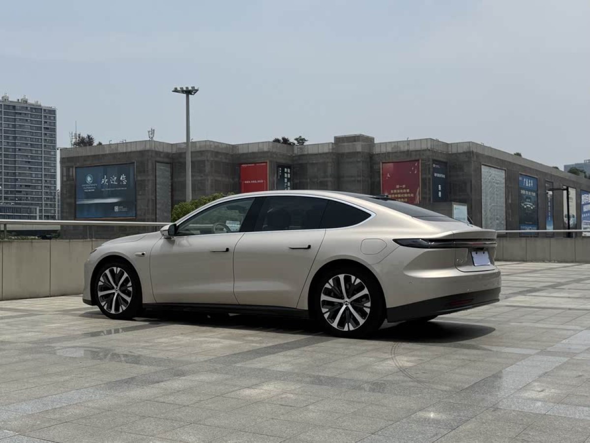 蔚來(lái) 蔚來(lái)ET7  2024款 75kWh 行政版圖片