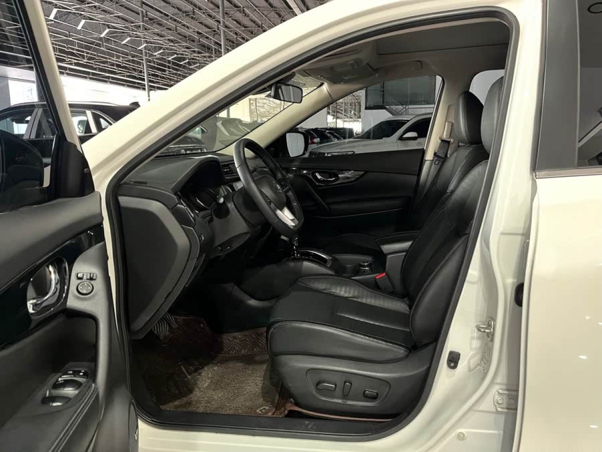 日產(chǎn) 奇駿  2021款 2.5L XL ITS CVT 4WD豪華領(lǐng)航版圖片