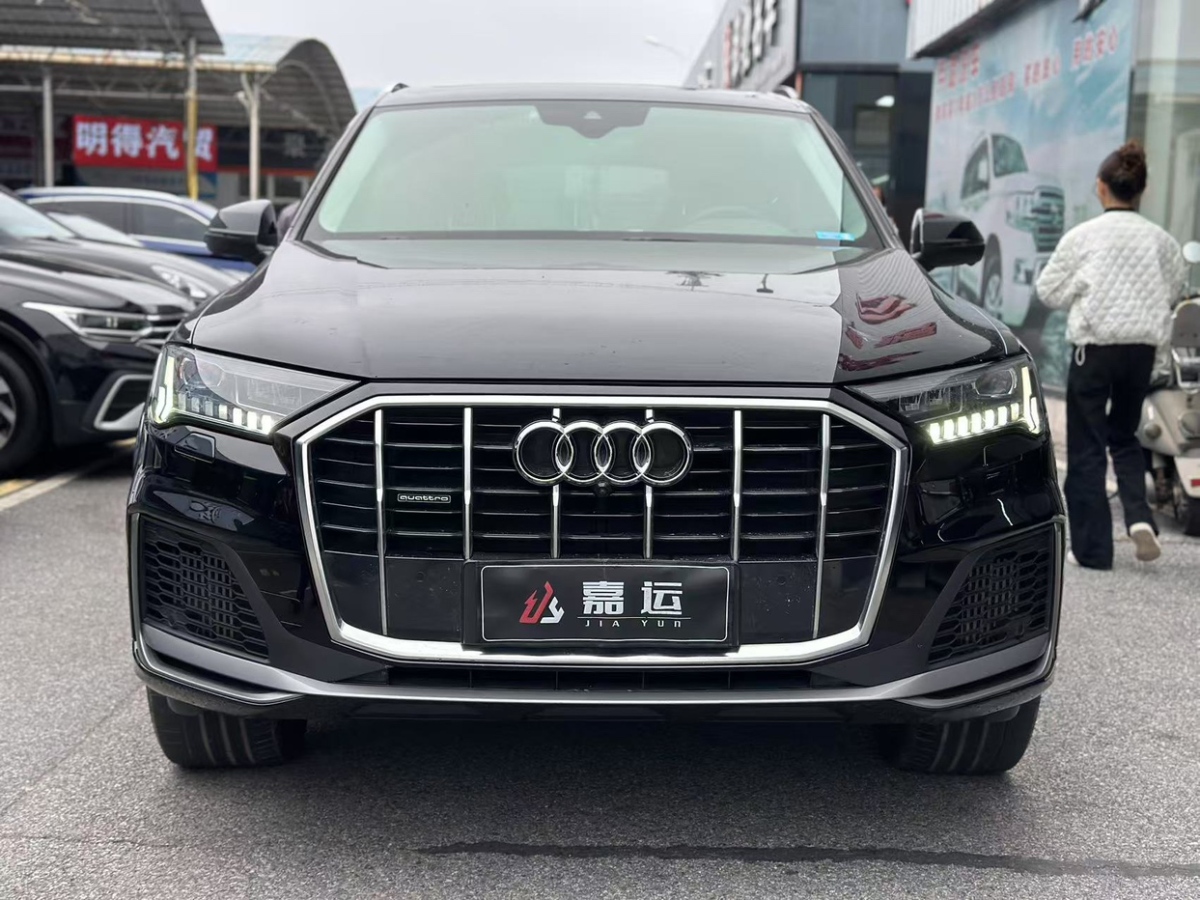 2021年5月奧迪 奧迪Q7  2021款 55 TFSI quattro S line運動型