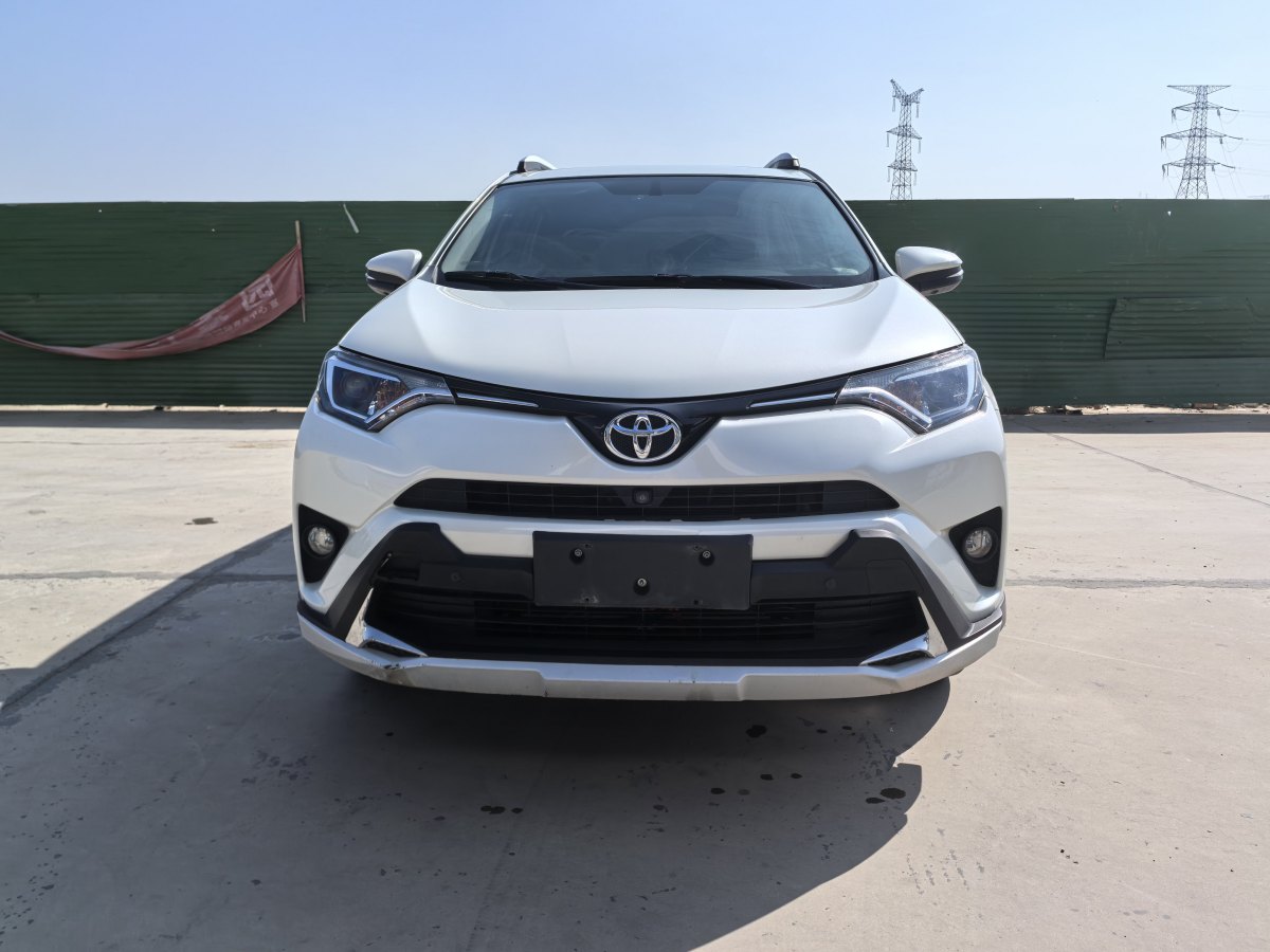 2018年10月豐田 RAV4  2016款 榮放 2.0L CVT兩驅舒適版