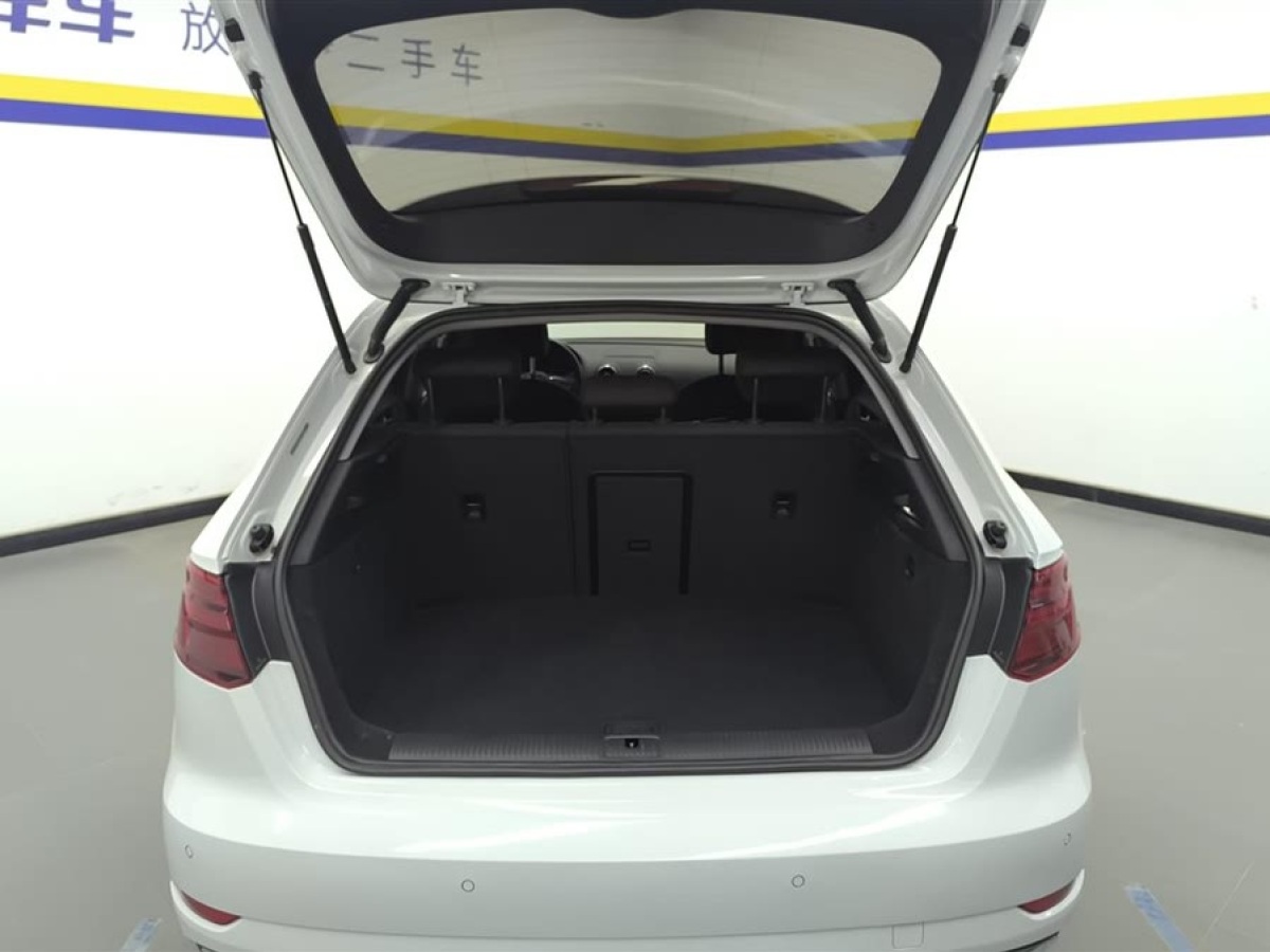 奧迪 奧迪A3  2019款 Sportback 35 TFSI 進(jìn)取型 國VI圖片