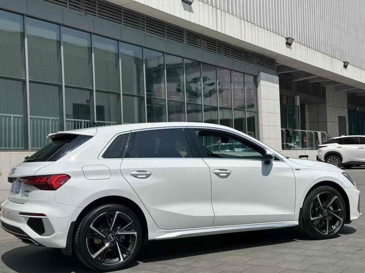 奧迪 奧迪A3  2024款 Sportback 35 TFSI 時尚運動型圖片