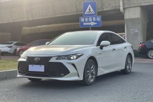 亚洲龙 丰田 双擎 2.5L 豪华版 国VI