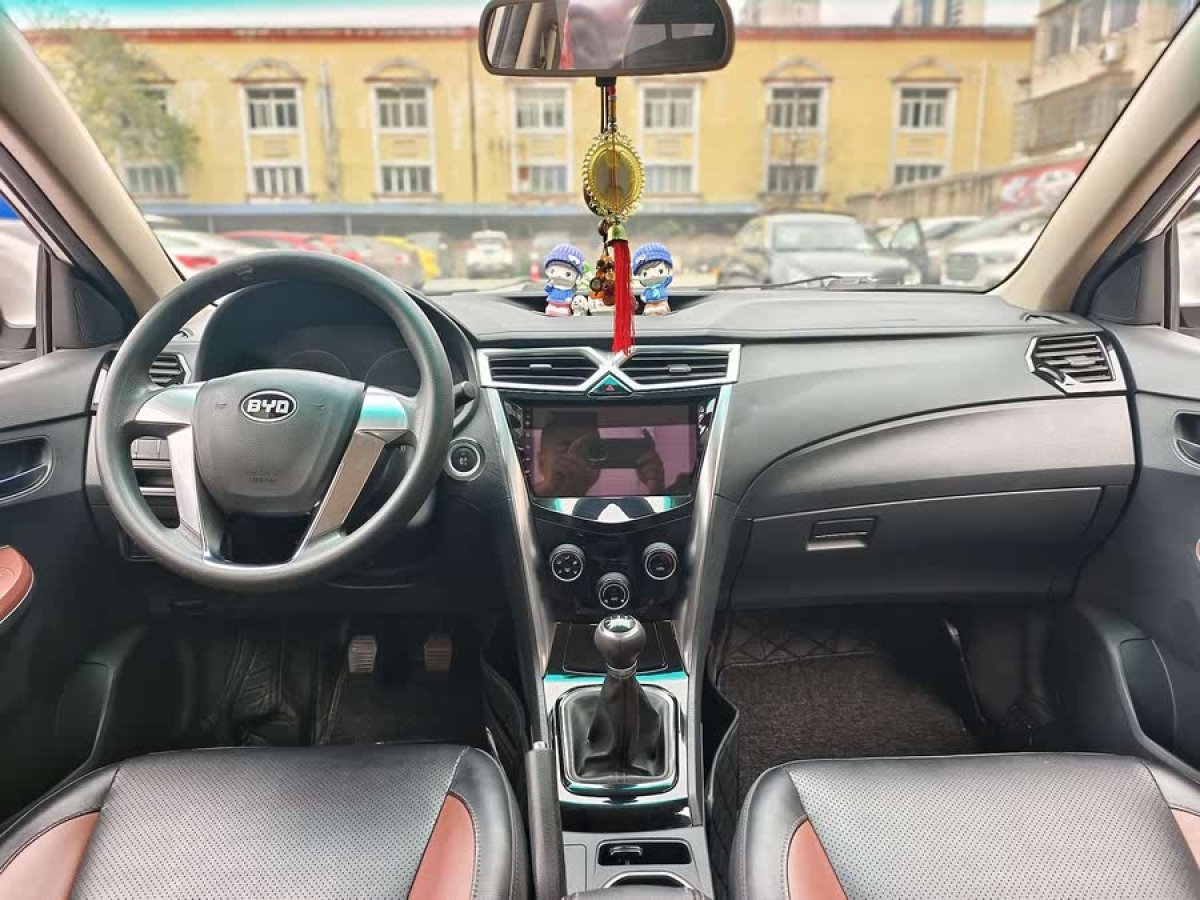 比亞迪 F3  2018款 1.5L 手動尊享型圖片