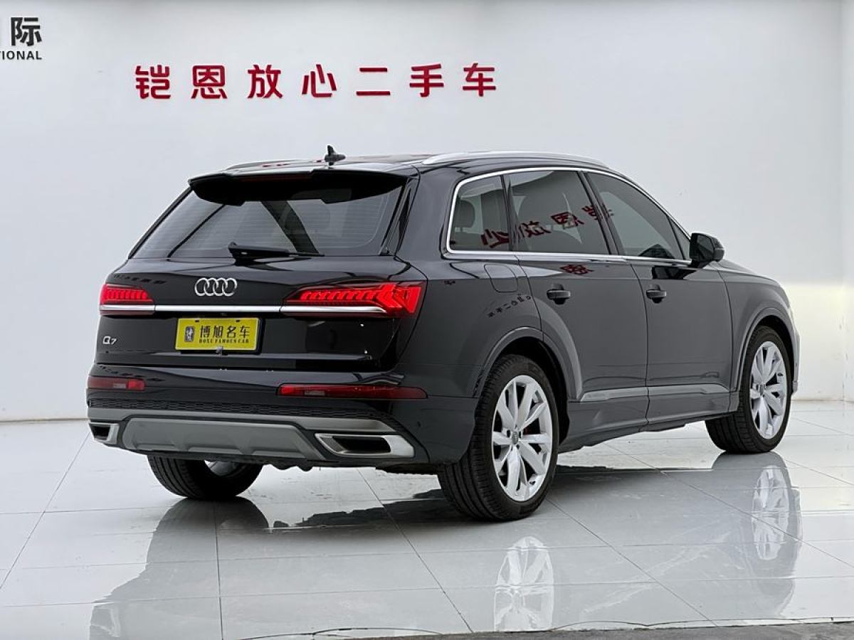 奧迪 奧迪Q7  2024款 55 TFSI quattro S line運動型圖片