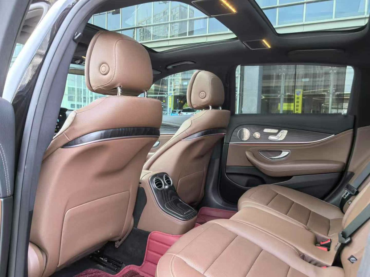 奔馳 奔馳E級(jí)  2021款 E 350 L 4MATIC圖片