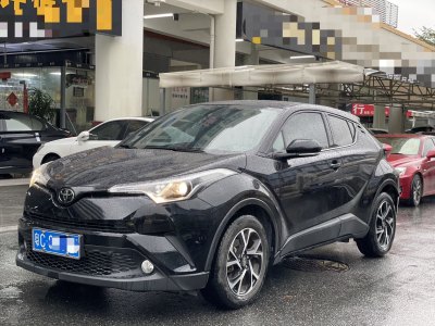 2019年6月 豐田 C-HR 2.0L 領(lǐng)先天窗版 國V圖片